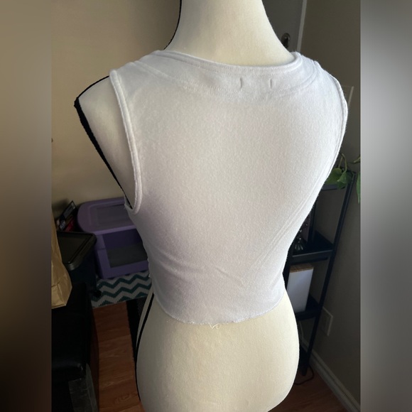 Kimchi Blue Button-up Sleeveless Crop - Picture 5 of 7